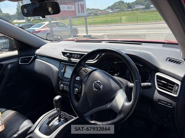 Nissan X-TRAIL 2014-11 8372653-18