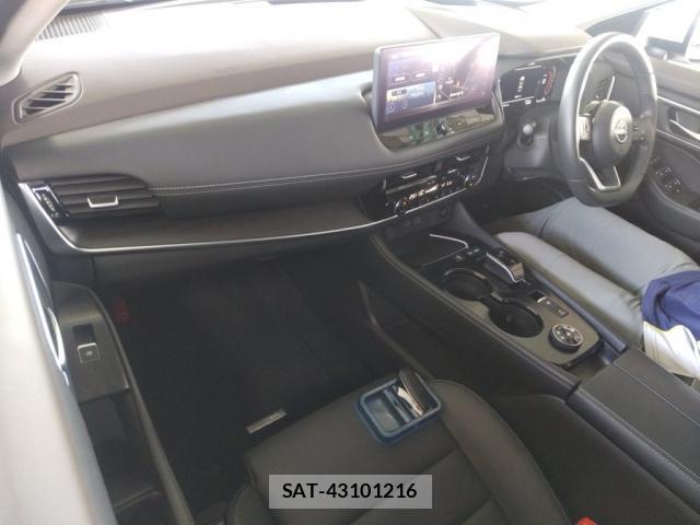 Nissan X-TRAIL 2024-09 8372928-2