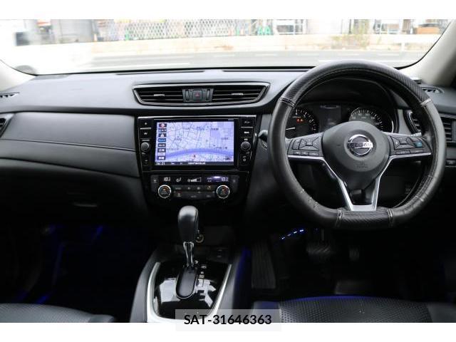 Nissan X-TRAIL 2018-10 8373367-2