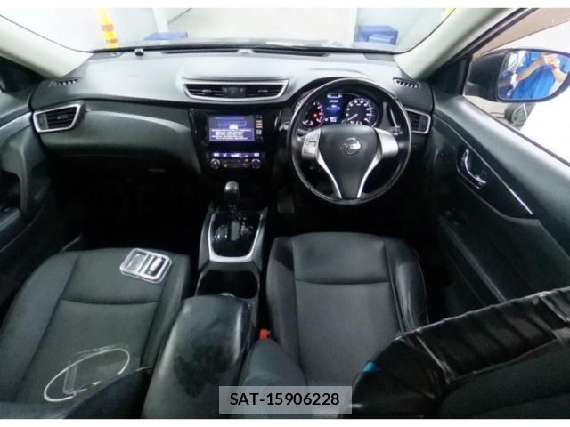 Nissan X-TRAIL 2014-03 8373611-2