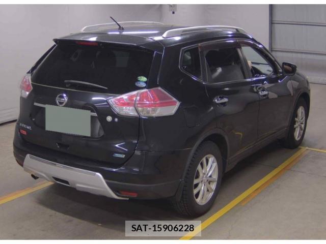 Nissan X-TRAIL 2014-03 8373611-3