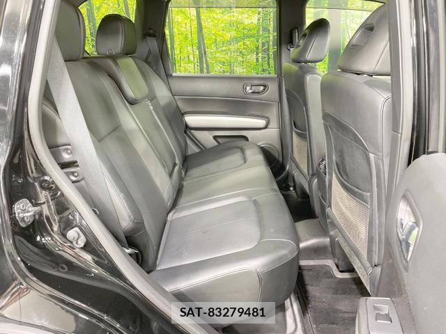 Nissan X-TRAIL 2013-11 8373627-9