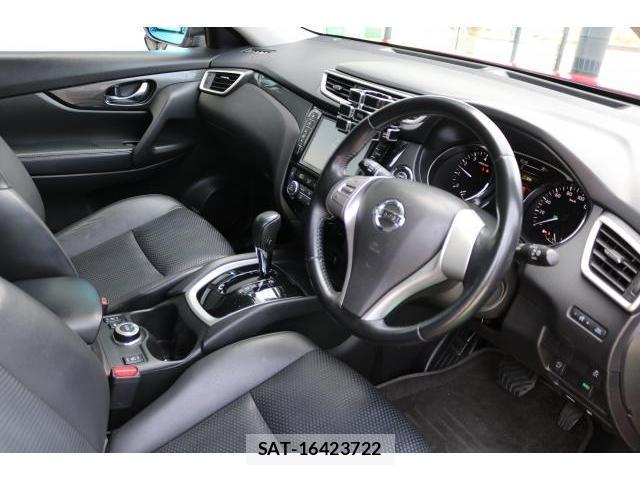 Nissan X-TRAIL 2016-05 8373934-12