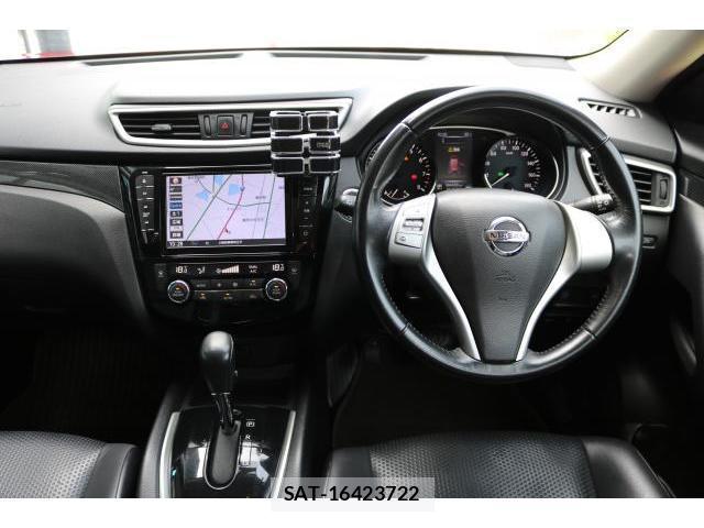 Nissan X-TRAIL 2016-05 8373934-2