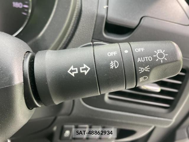 Nissan X-TRAIL 2013-01 8374268-16