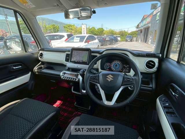 Suzuki X BEE 2019-08 8373634-2