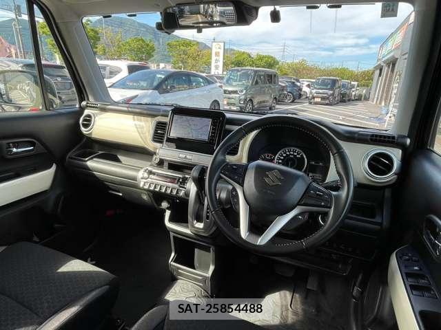 Suzuki X BEE 2020-10 8373638-1