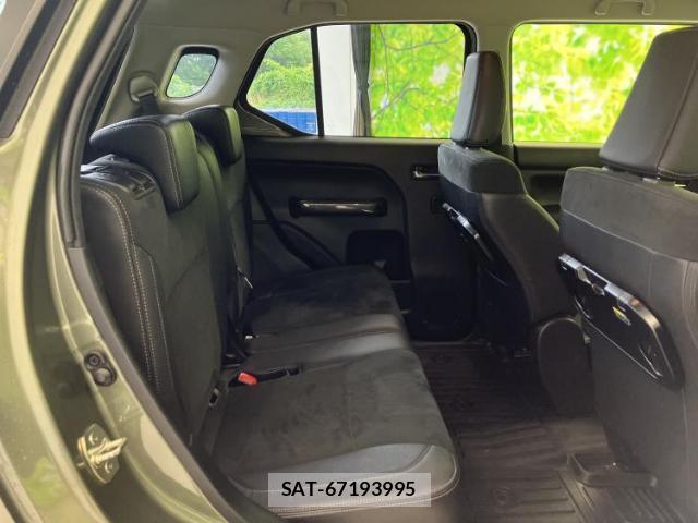 Suzuki X BEE 2021-08 8373744-4