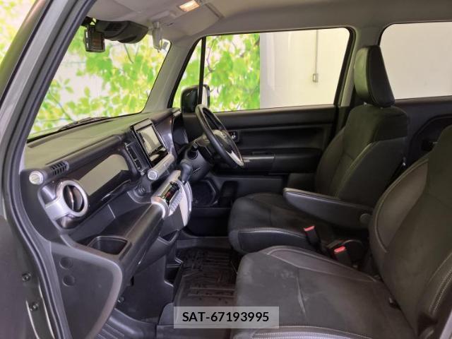 Suzuki X BEE 2021-08 8373744-5