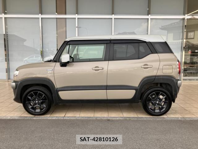 Suzuki X BEE 2019-10 8374245-1
