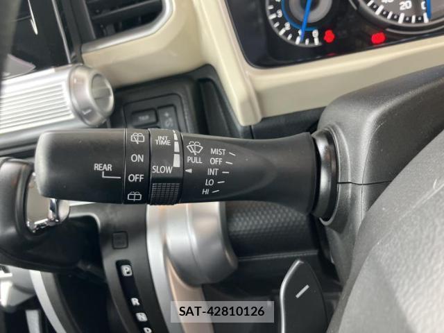 Suzuki X BEE 2019-10 8374245-13