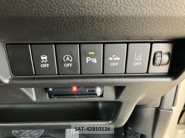 Suzuki X BEE 2019-10 8374245-16