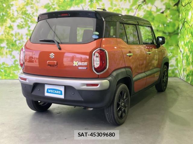 Suzuki X BEE 2019-05 8374249-2