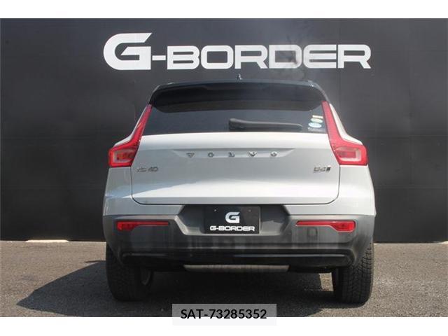 Volvo XC40 2020-12 8373548-9