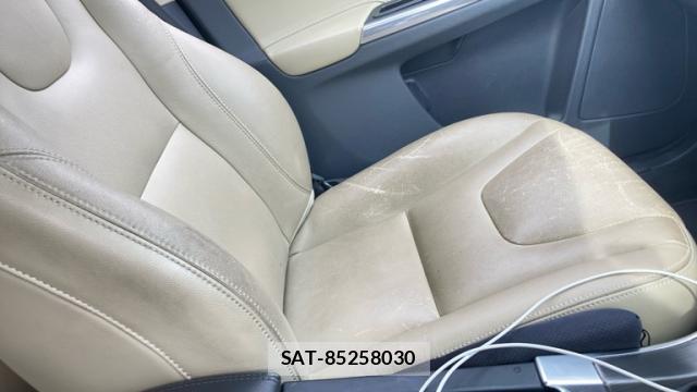 Volvo XC60 2016-08 8373008-16