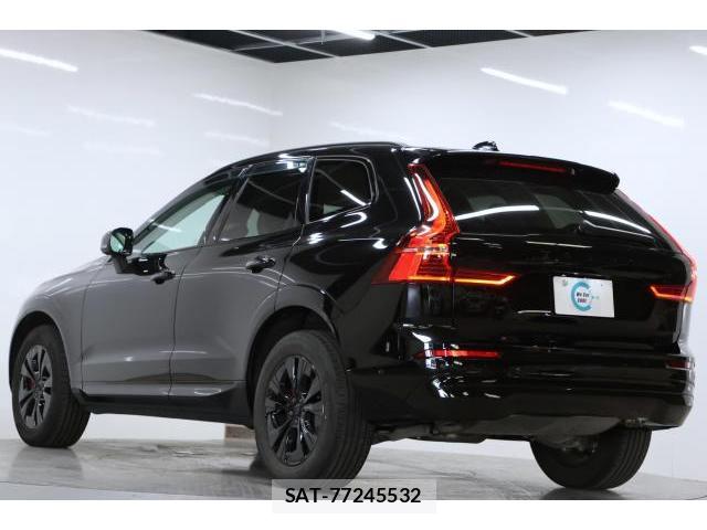 Volvo XC60 2021-12 8373055-1