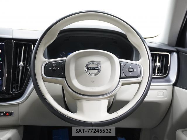 Volvo XC60 2021-12 8373055-3