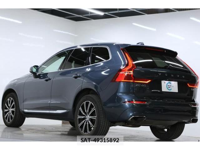 Volvo XC60 2019-08 8373057-1