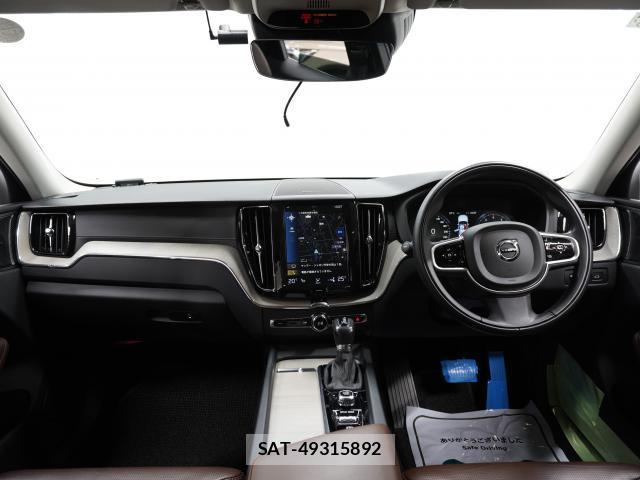 Volvo XC60 2019-08 8373057-2