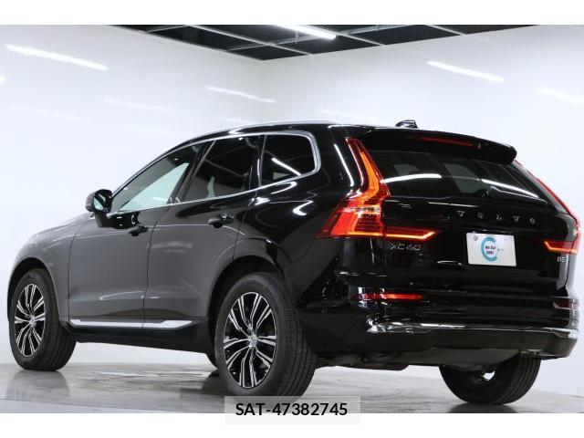 Volvo XC60 2021-10 8373058-1