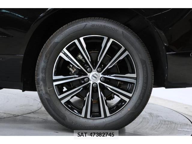 Volvo XC60 2021-10 8373058-19