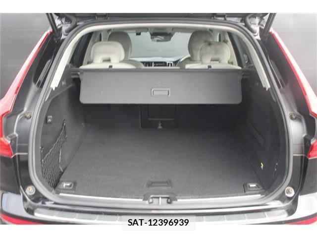 Volvo XC60 2018-07 8373551-13