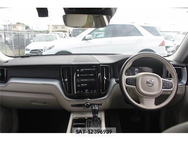 Volvo XC60 2018-07 8373551-19