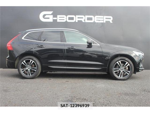 Volvo XC60 2018-07 8373551-9