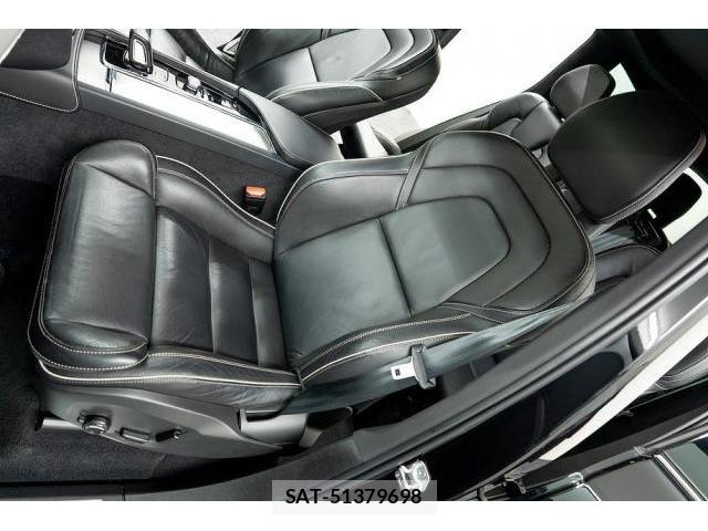 Volvo XC90 2021-08 8373459-12