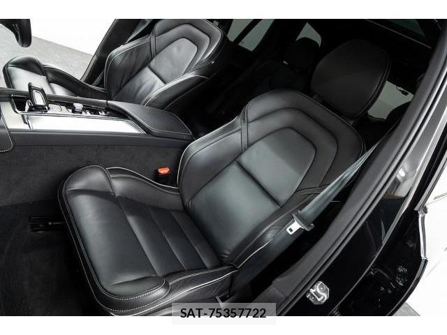 Volvo XC90 2021-07 8373461-12
