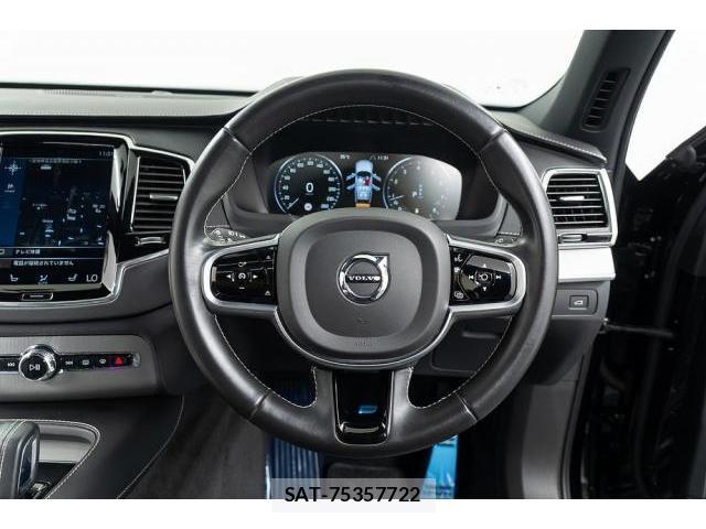 Volvo XC90 2021-07 8373461-18