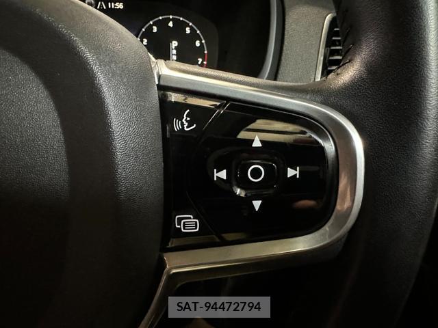 Volvo XC90 2017-01 8373760-10