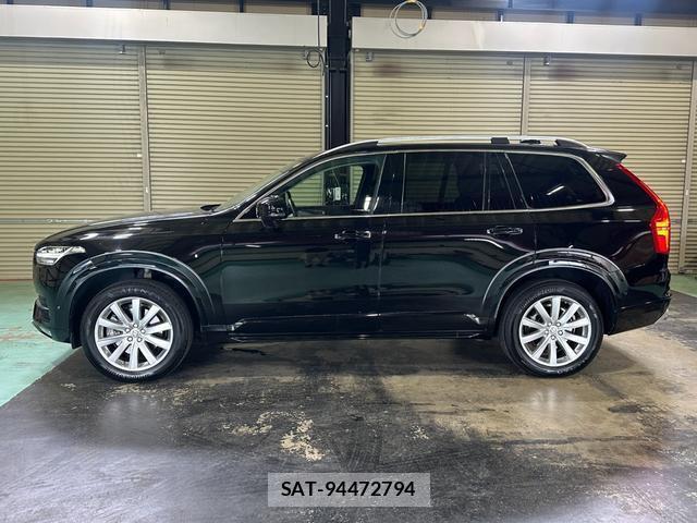 Volvo XC90 2017-01 8373760-16