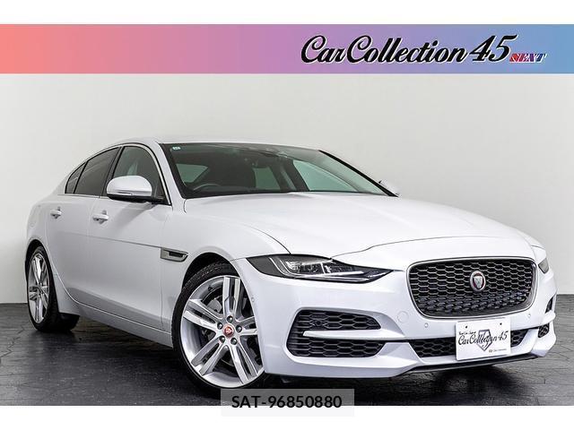 Jaguar XE 2019-11 8373460-0