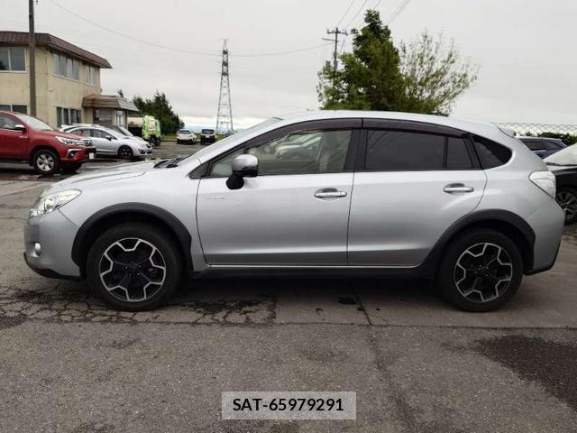 Subaru XV HYBRID 2014-06 8372787-15