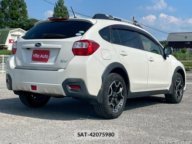 Subaru XV 2014-03 8372619-13