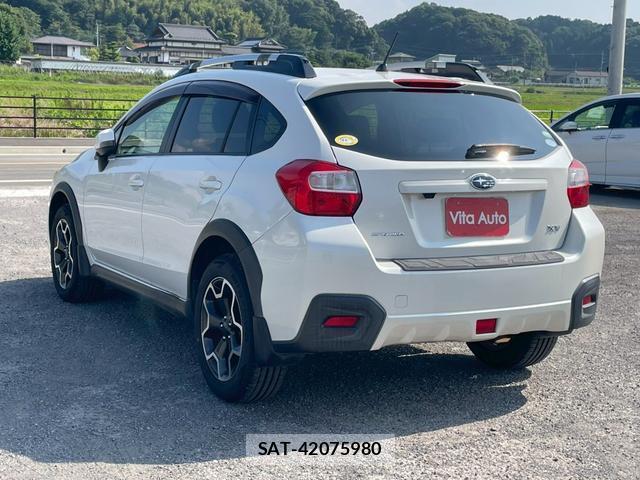 Subaru XV 2014-03 8372619-19