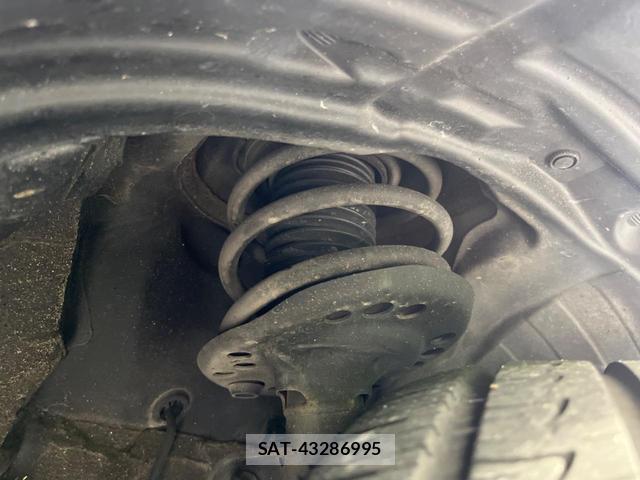 Subaru XV 2019-02 8372688-19