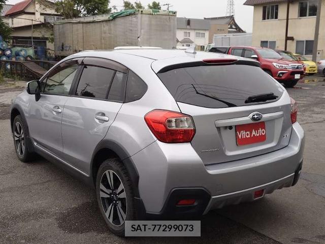 Subaru XV 2014-01 8372788-4