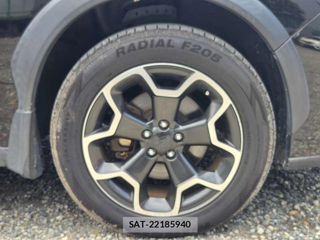 Subaru XV 2015-09 8373480-5