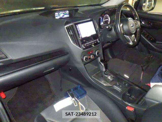 Subaru XV 2018-11 8373885-5