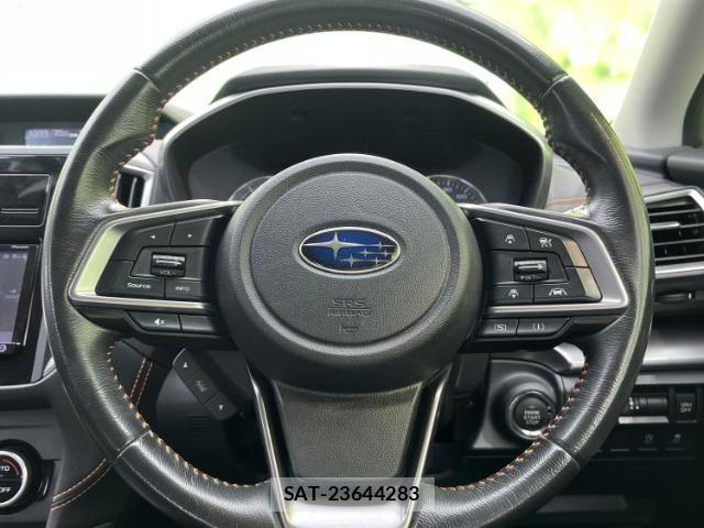 Subaru XV 2017-08 8374198-14