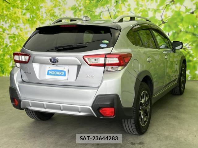 Subaru XV 2017-08 8374198-2