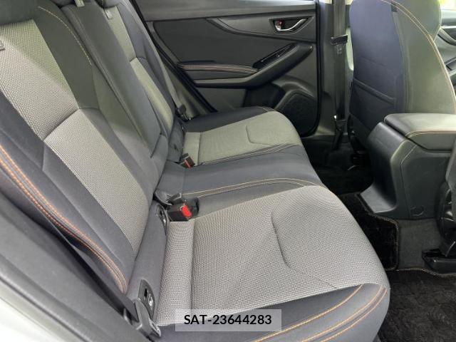 Subaru XV 2017-08 8374198-4
