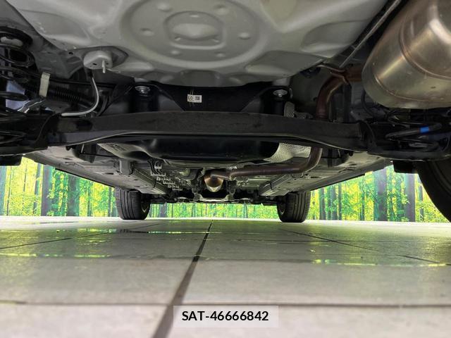 Toyota YARIS CROSS 2024-05 8372460-18