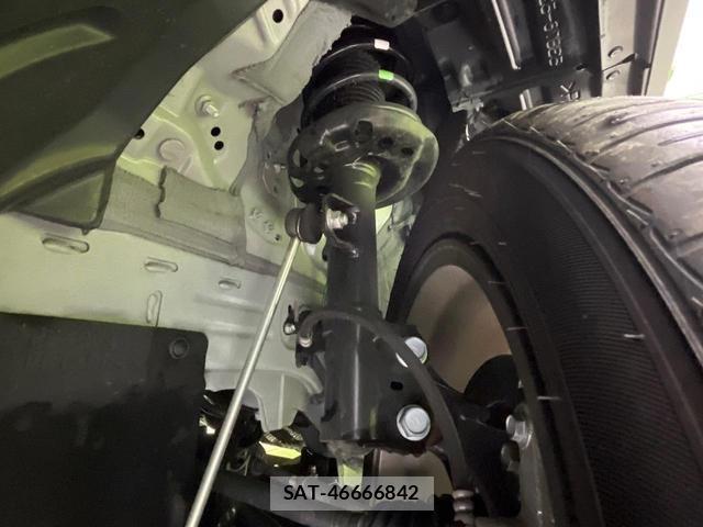 Toyota YARIS CROSS 2024-05 8372460-19