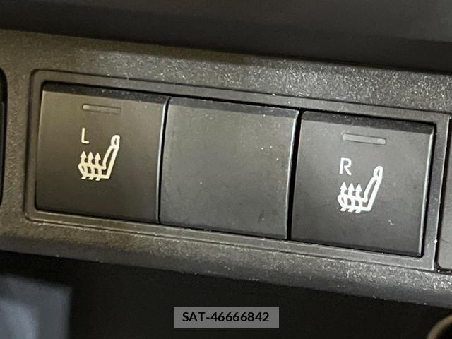 Toyota YARIS CROSS 2024-05 8372460-6