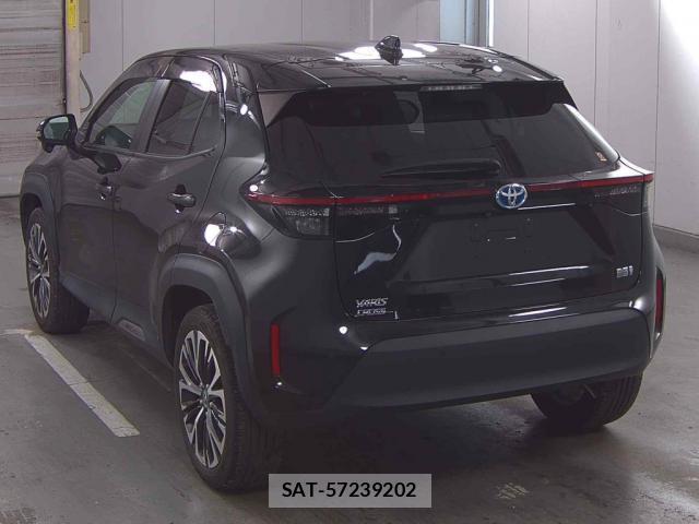 Toyota YARIS CROSS 2023-07 8372898-1