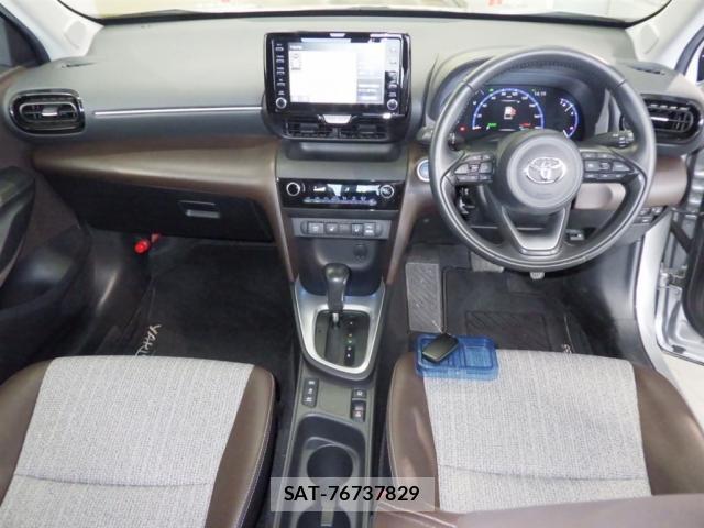 Toyota YARIS CROSS 2021-07 8372908-2