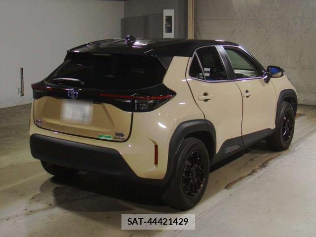 Toyota YARIS CROSS 2022-08 8373065-1